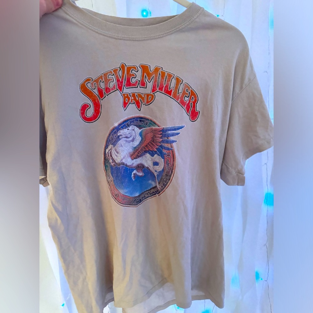 Steve Madden Band T shirt